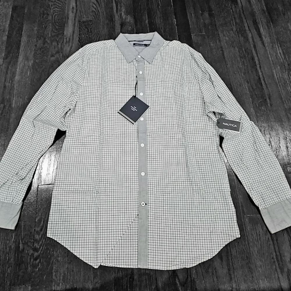 New Gray Men's Size Plaid-Print Button Down Shirt - Picture 1 of 5